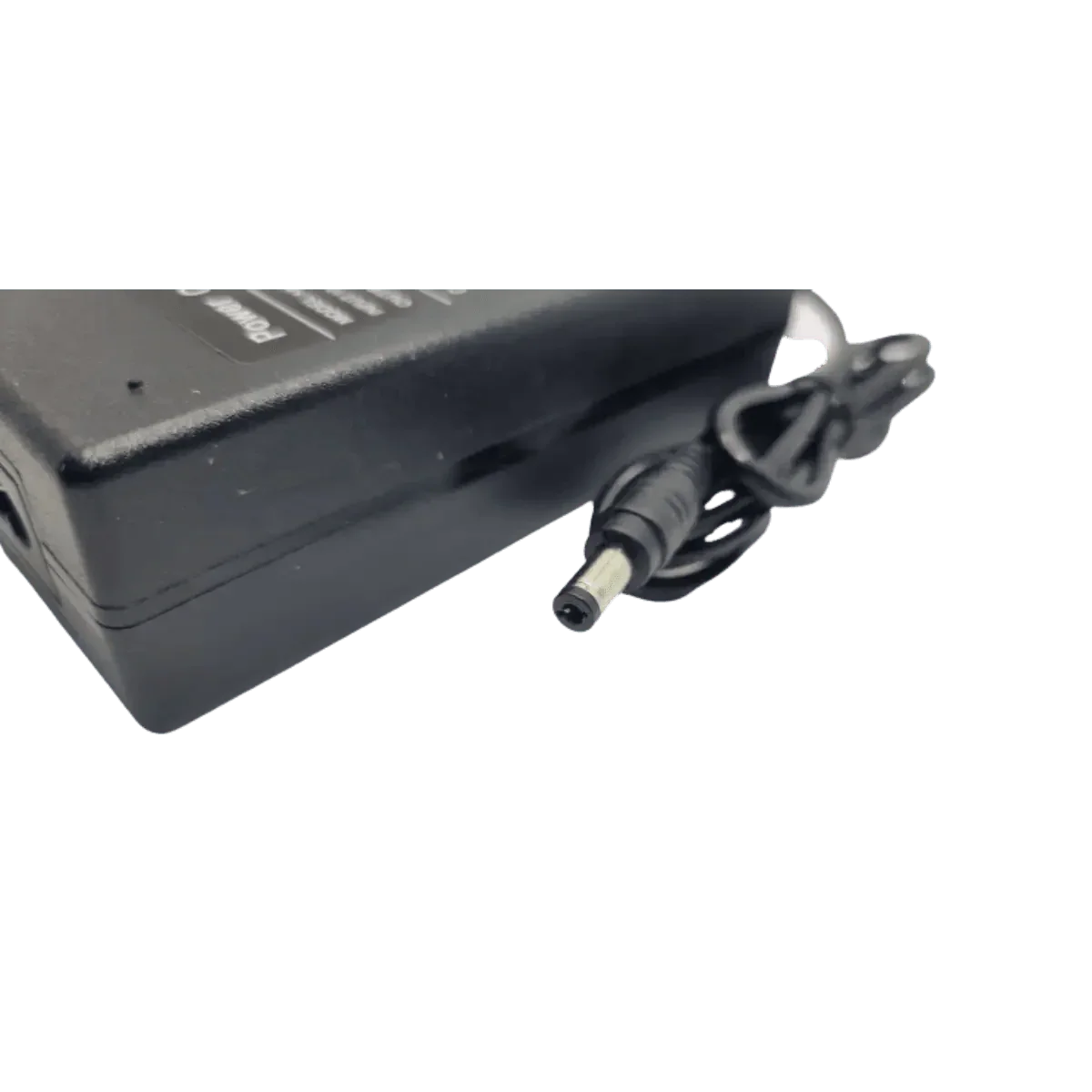 Chargeur 54.6v 2A Connecteur rond 5.5 x 2.5mm