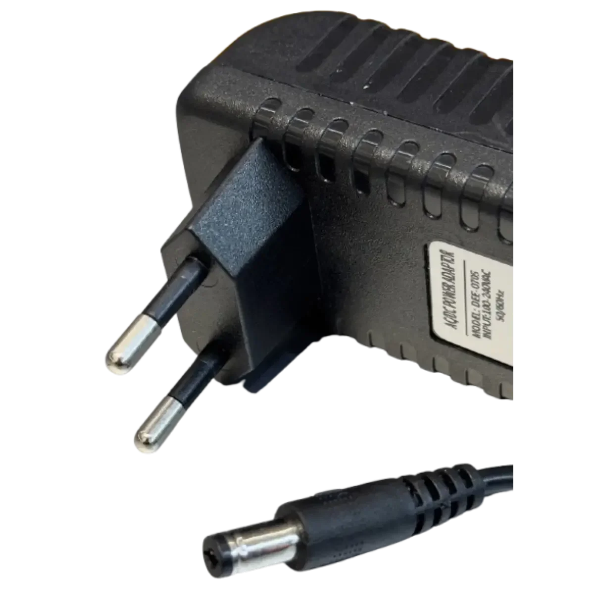 Adaptateur mural 7V 2A