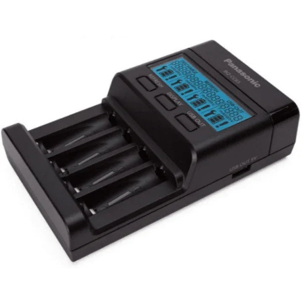 Chargeur ENELOOP PRO pour 4 Batteries AA ou AAA Accessoires Energie