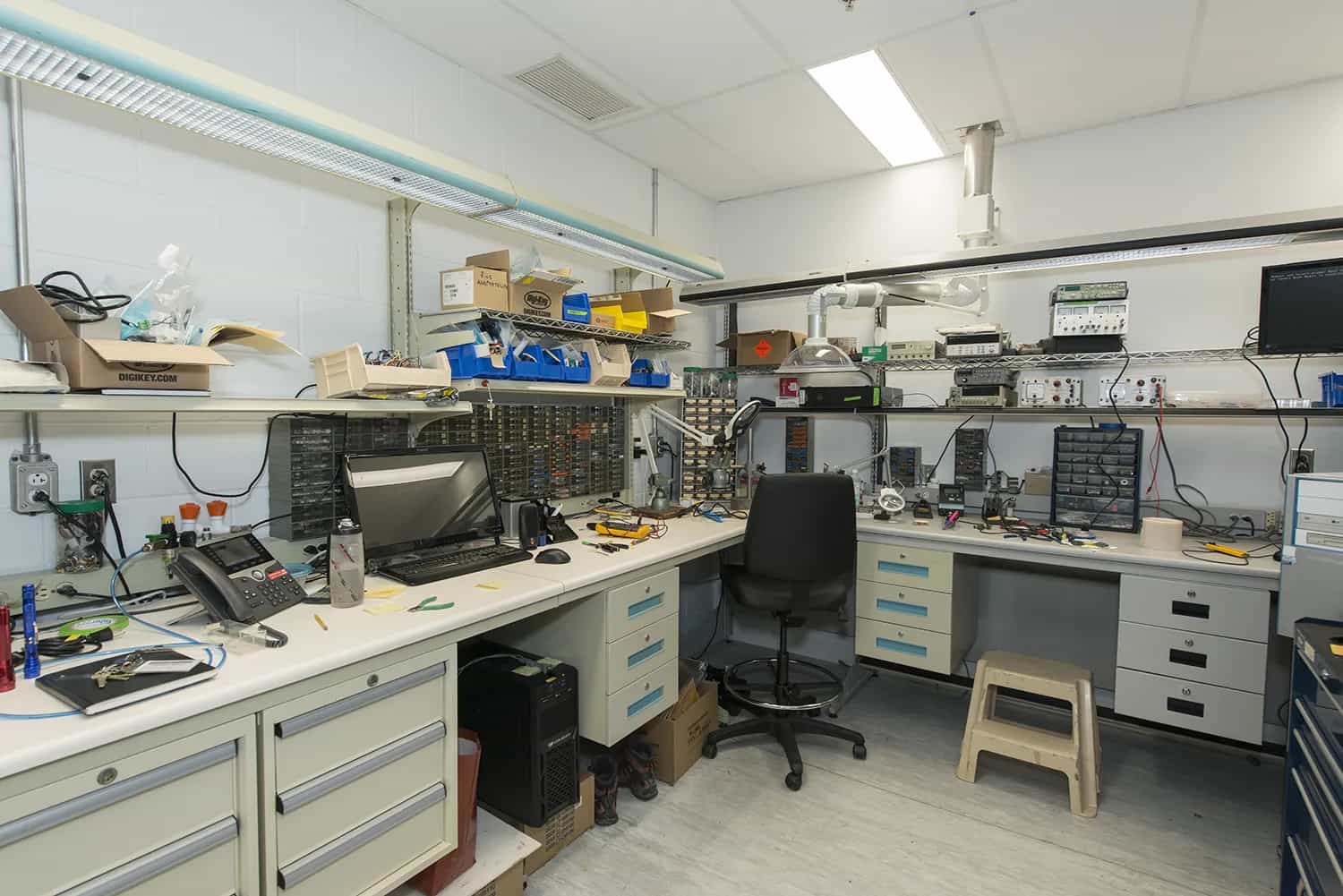 Atelier de reconditionnement de batterie