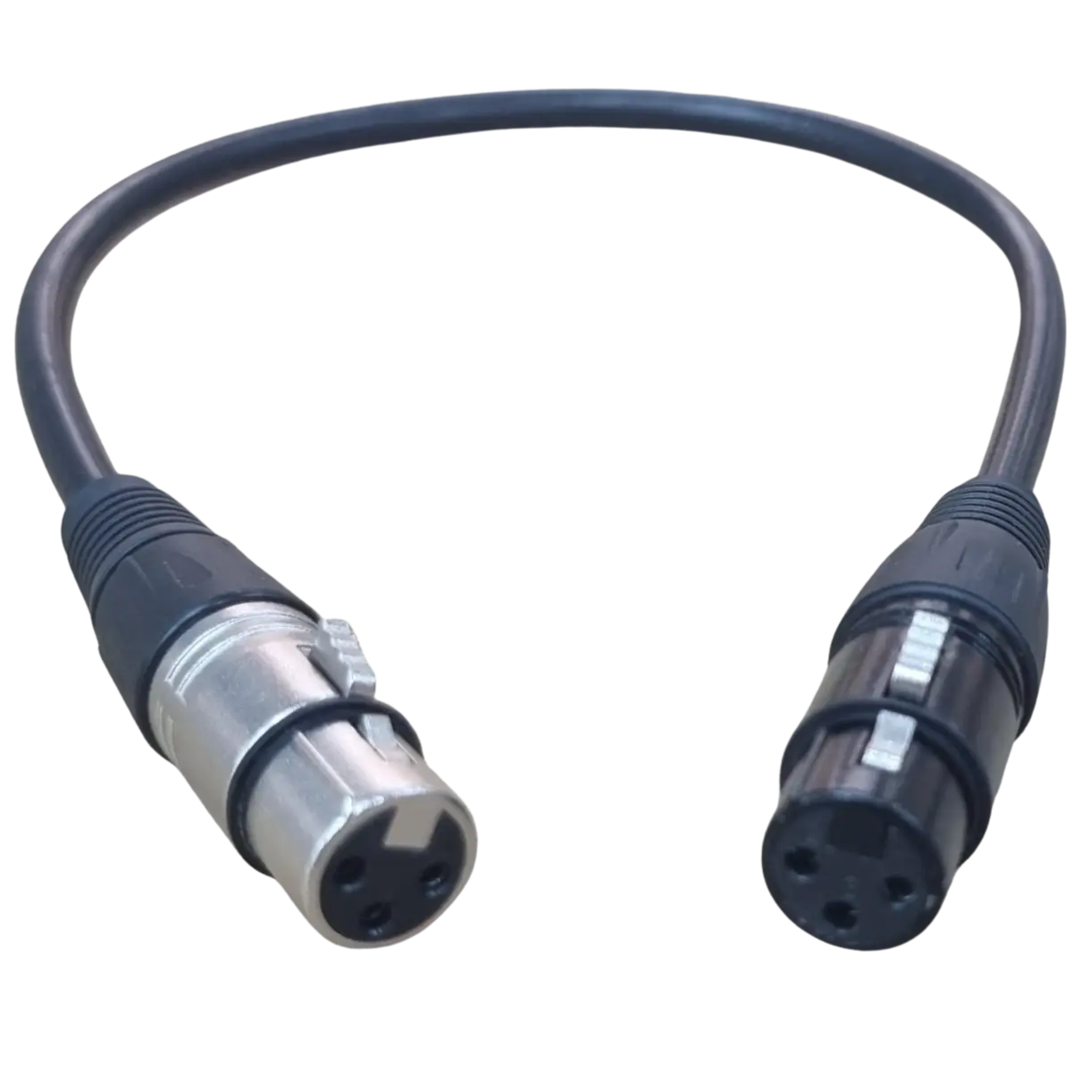 Câble adaptateur pour sortie fiche XLR en femelle sur batterie
