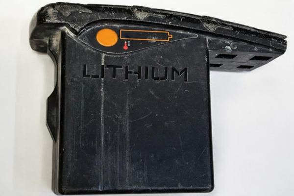 Reconditionnement batterie SPIT 328 Lithium 28 V en 7 Ah : grande capacité
