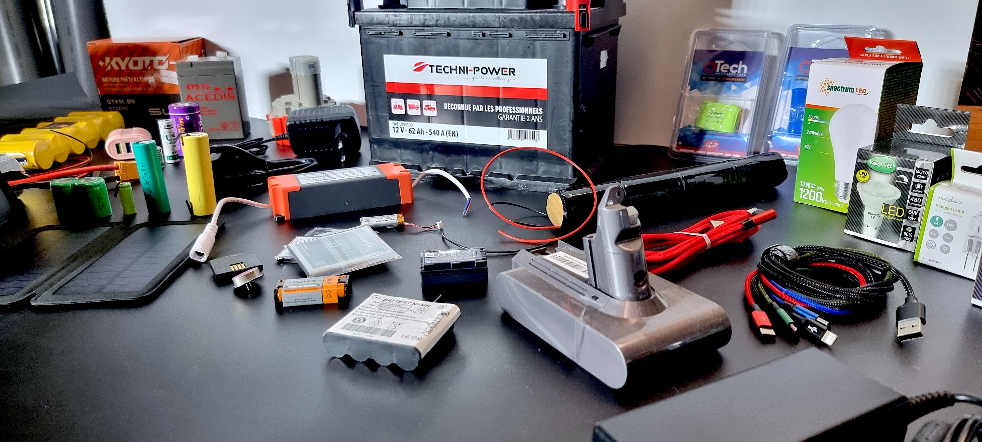 Connectique et chargeurs pour tablette Help Batteries Chargeur